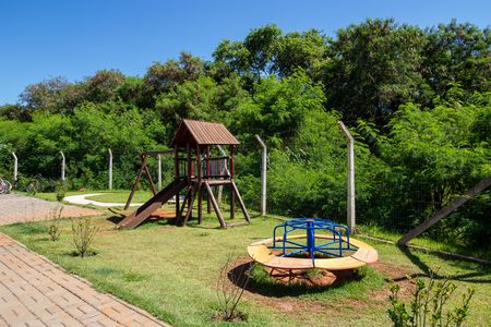 Apartamento à venda com 38m², 2 quartos e 1 vaga Apartamento à venda com 38m², 2 quartos e 1 vagaÁrea comum - Playground