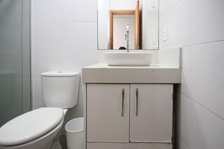 Casa à venda com 140m², 3 quartos e 2 vagasBanheiro