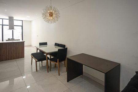 Casa à venda com 140m², 3 quartos e 2 vagasSala de Jantar