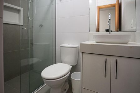 Casa à venda com 140m², 3 quartos e 2 vagasBanheiro