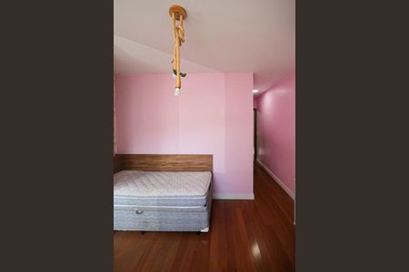 Casa à venda com 140m², 3 quartos e 2 vagasQuarto