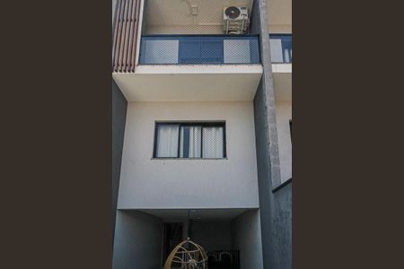 Casa à venda com 140m², 3 quartos e 2 vagasÁrea comum