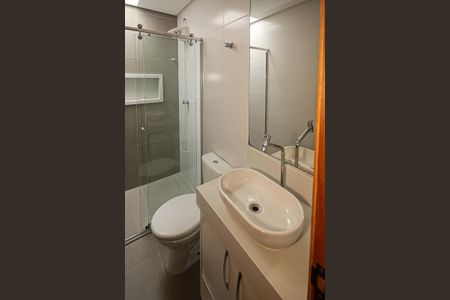 Casa à venda com 140m², 3 quartos e 2 vagasBanheiro da Suite