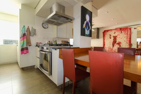 Apartamento à venda com 70m², 1 quarto e 1 vagaCozinha