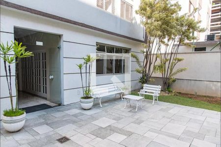 Apartamento à venda com 70m², 1 quarto e 1 vagaEntrada