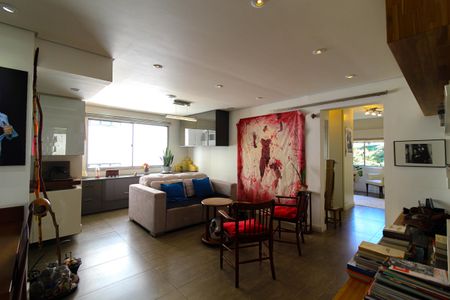 Apartamento à venda com 70m², 1 quarto e 1 vagaSala