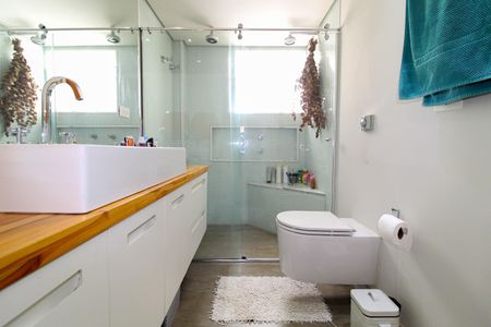 Apartamento à venda com 70m², 1 quarto e 1 vagaBanheiro da Suíte