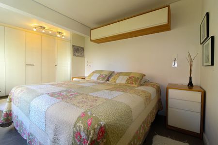 Apartamento à venda com 70m², 1 quarto e 1 vagaSuíte