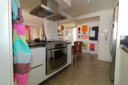 Apartamento à venda com 70m², 1 quarto e 1 vagaCozinha