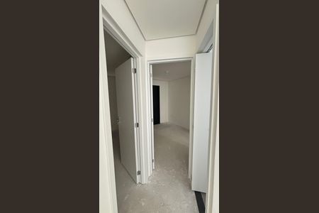 Apartamento à venda com 106m², 2 quartos e 2 vagas Apartamento à venda com 106m², 2 quartos e 2 vagasCorredor