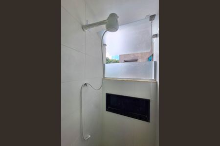 Apartamento para alugar com 70m², 2 quartos e 1 vaga Apartamento para alugar com 70m², 2 quartos e 1 vagaBanheiro