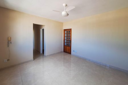 Apartamento para alugar com 70m², 2 quartos e 1 vaga Apartamento para alugar com 70m², 2 quartos e 1 vagaSala