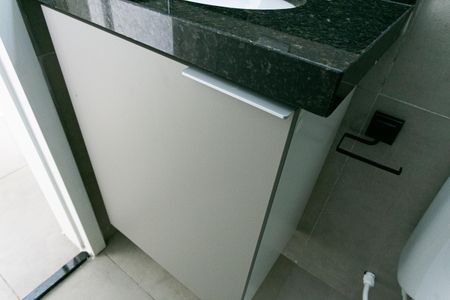 Casa de condomínio à venda com 115m², 3 quartos e 2 vagasBanheiro 1