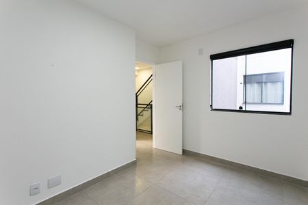 Casa de condomínio à venda com 115m², 3 quartos e 2 vagasQuarto 1