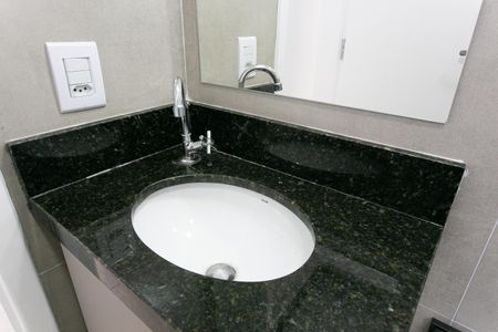 Casa de condomínio à venda com 115m², 3 quartos e 2 vagasBanheiro da Suíte