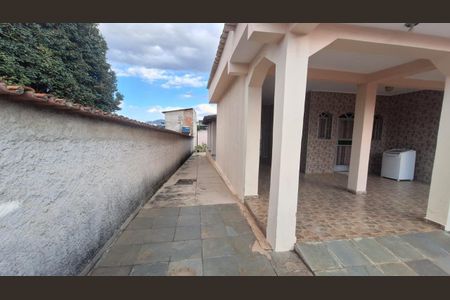 Casa à venda com 270m², 5 quartos e 3 vagasFoto 33