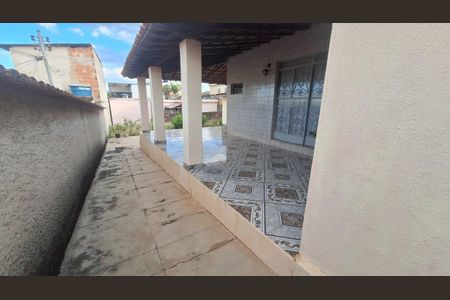 Casa à venda com 270m², 5 quartos e 3 vagasFoto 09