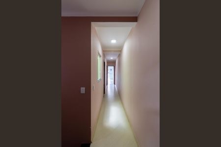 Casa à venda com 143m², 3 quartos e 2 vagasCorredor
