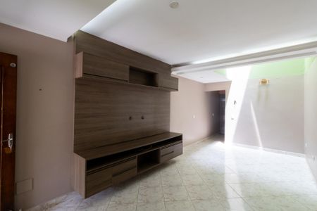 Casa à venda com 143m², 3 quartos e 2 vagasSala