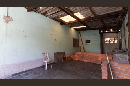 Casa à venda com 75m², 2 quartos e 1 vagaÁrea de Serviço