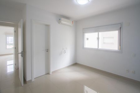 Apartamento à venda com 258m², 4 quartos e 4 vagasSuíte 2