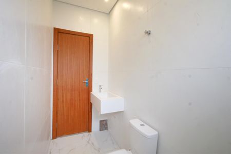 Casa à venda com 450m², 5 quartos e 2 vagasBanheiro