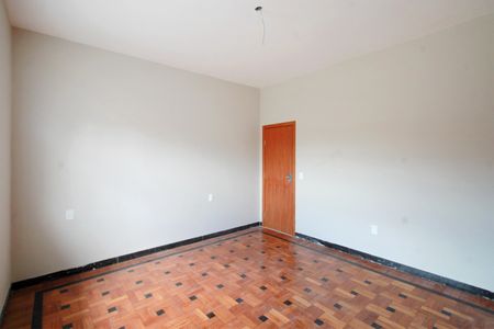 Casa à venda com 450m², 5 quartos e 2 vagasQuarto 3