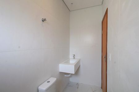 Casa à venda com 450m², 5 quartos e 2 vagasBanheiro da Suíte