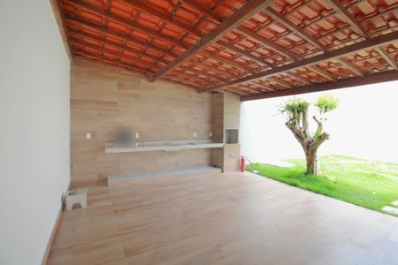 Casa à venda com 450m², 5 quartos e 2 vagasEspaço Gourmet