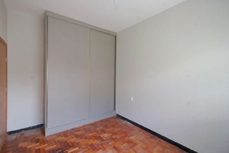 Casa à venda com 450m², 5 quartos e 2 vagasSuite