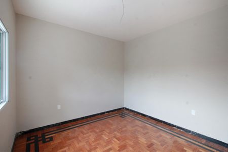 Casa à venda com 450m², 5 quartos e 2 vagasQuarto 2