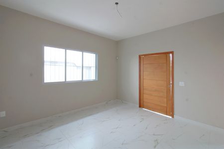 Casa à venda com 450m², 5 quartos e 2 vagasSala