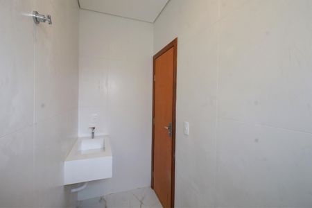 Casa à venda com 450m², 5 quartos e 2 vagasBanheiro da Suíte