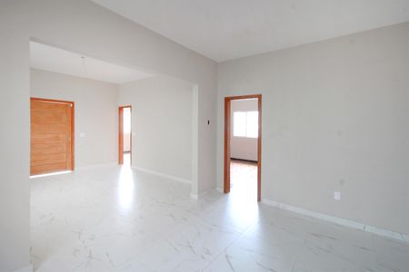 Casa à venda com 450m², 5 quartos e 2 vagasSala de Jantar