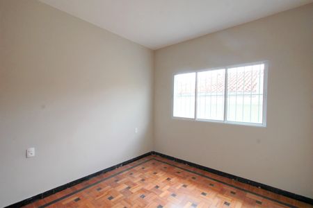 Casa à venda com 450m², 5 quartos e 2 vagasQuarto 3