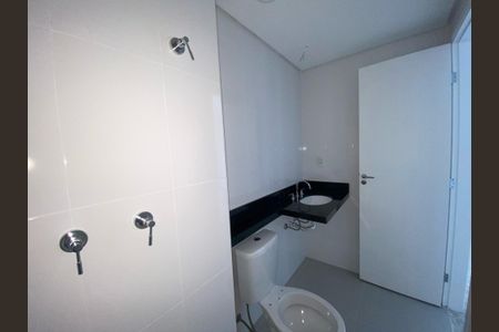 Apartamento à venda com 70m², 2 quartos e 1 vagaBanheiro/Suíte