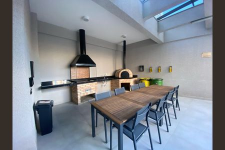 Apartamento à venda com 70m², 2 quartos e 1 vagaÁrea comum