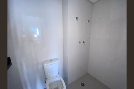 Apartamento à venda com 70m², 2 quartos e 1 vagaBanheiro Social