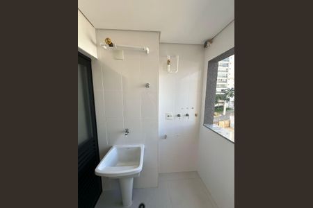 Apartamento à venda com 70m², 2 quartos e 1 vaga Apartamento à venda com 70m², 2 quartos e 1 vagaÁrea de Serviço