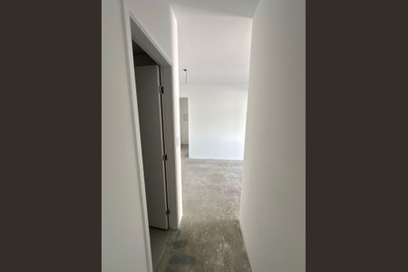 Apartamento à venda com 70m², 2 quartos e 1 vaga Apartamento à venda com 70m², 2 quartos e 1 vagaCorredor