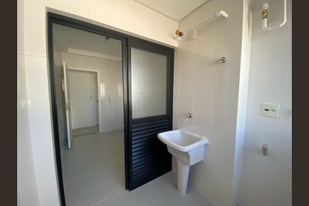 Apartamento à venda com 70m², 2 quartos e 1 vagaÁrea de Serviço