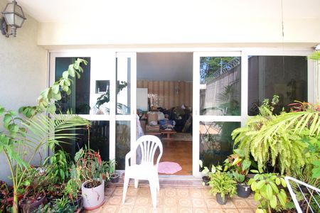 Casa à venda com 233m², 6 quartos e 6 vagas Casa à venda com 233m², 6 quartos e 6 vagasCobertura