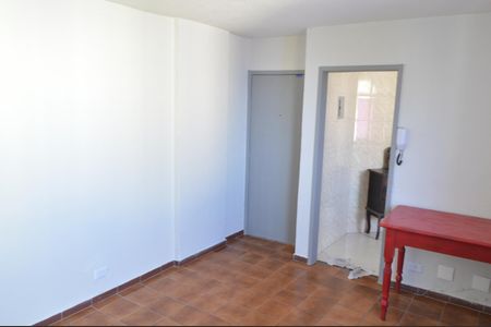 Apartamento à venda com 60m², 2 quartos e 1 vaga Apartamento à venda com 60m², 2 quartos e 1 vagaSala