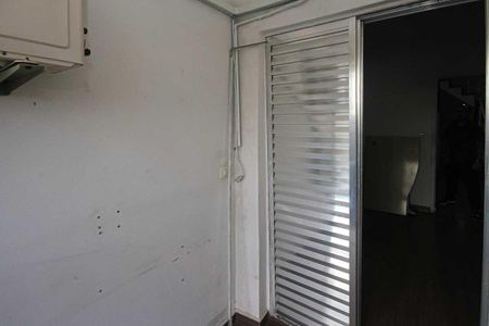 Casa à venda com 140m², 3 quartos e 2 vagas Casa à venda com 140m², 3 quartos e 2 vagasVara da da Suite