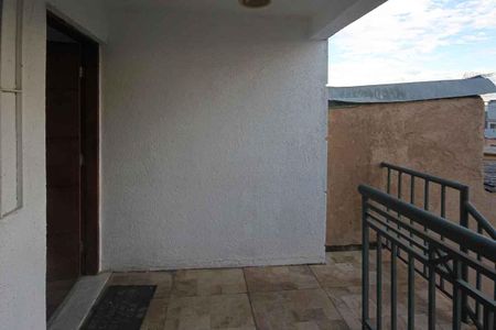 Casa à venda com 140m², 3 quartos e 2 vagas Casa à venda com 140m², 3 quartos e 2 vagasHall de entrada