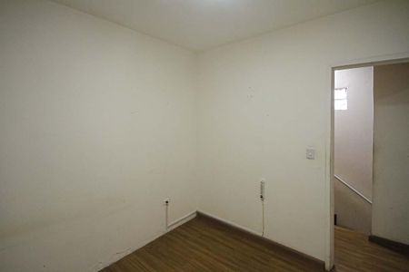 Casa à venda com 140m², 3 quartos e 2 vagas Casa à venda com 140m², 3 quartos e 2 vagasQuarto 02