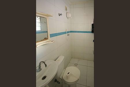 Casa à venda com 140m², 3 quartos e 2 vagas Casa à venda com 140m², 3 quartos e 2 vagasBanheiro da Suite