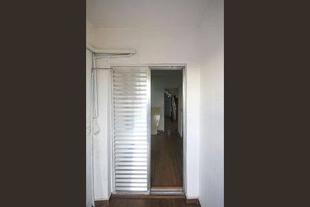 Casa à venda com 140m², 3 quartos e 2 vagas Casa à venda com 140m², 3 quartos e 2 vagasVara da da Suite