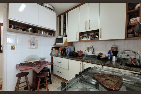 Apartamento à venda com 80m², 3 quartos e 1 vagaCozinha