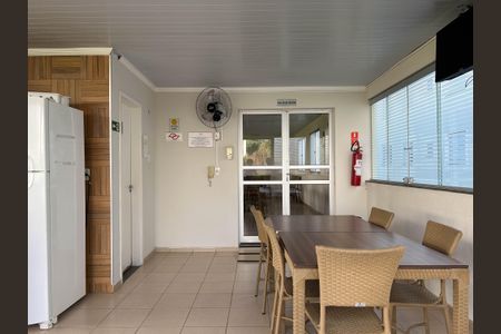 Casa de condomínio à venda com 48m², 2 quartos e 1 vaga Casa de condomínio à venda com 48m², 2 quartos e 1 vagaÁrea comum Salão de Festas